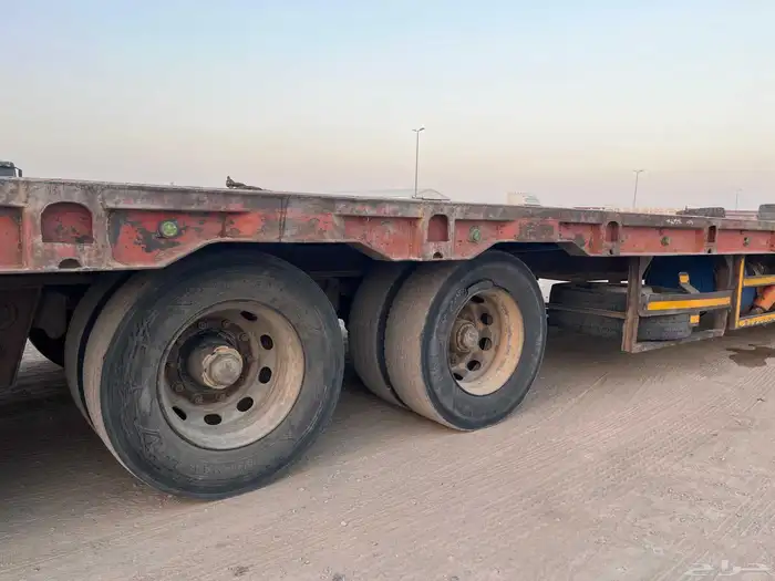 لوبد ثلاث محاور للبيع 3