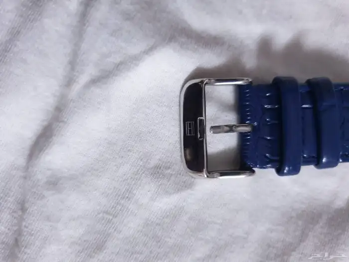 ساعة تومي نظيفة 2