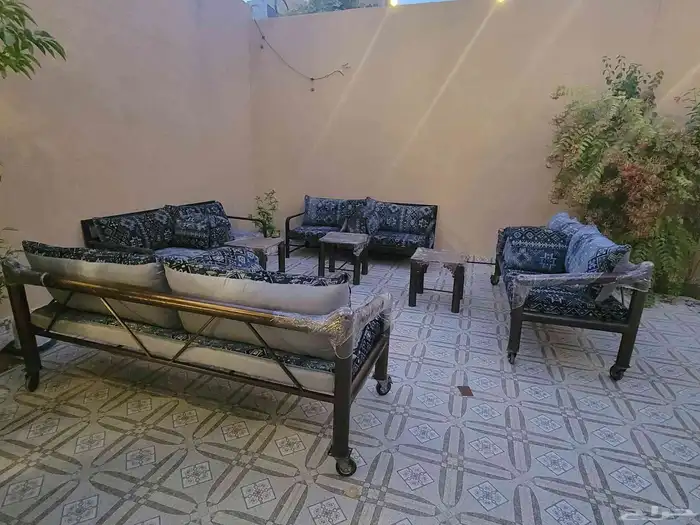 جلسات بر واستراحات وفرشات ومستعدين لجميع الطلبيات 0