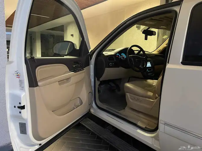 يوكن دينالي طويل XL 2012 شبه مخزن مالك واحد من الوكالة 6