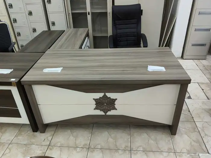 مكتب مدير طقم كامل مودرن اشكال دولاب كبير 12