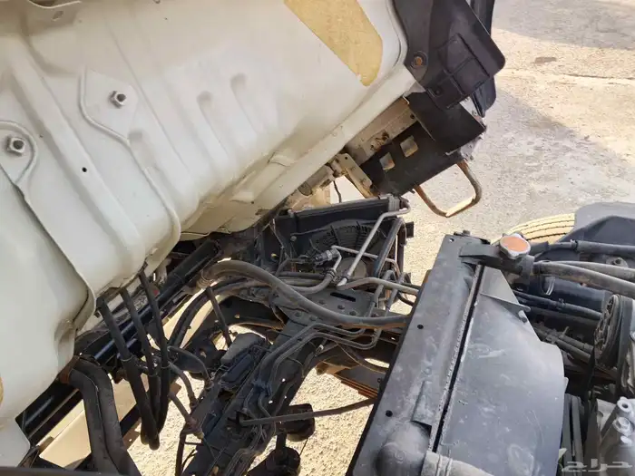 دينا ايسوزو طول 5 م ونش 3 طن 11