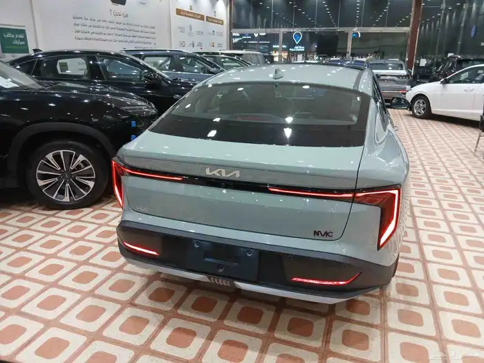 كيا K4 نص فل GLS 2000 سي سي 2026 9