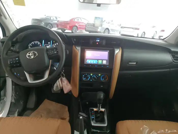 تويوتا فورتشنر 2025بدون دبل-متاح الدبل بنزين او ديزل- 4