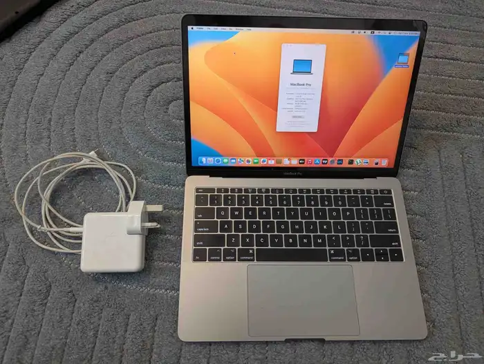 Apple MacBook Pro i5 13.3 inch 16gb ram 512gb ssd 2
