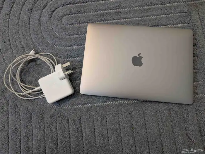 Apple MacBook Pro i5 13.3 inch 16gb ram 512gb ssd 0