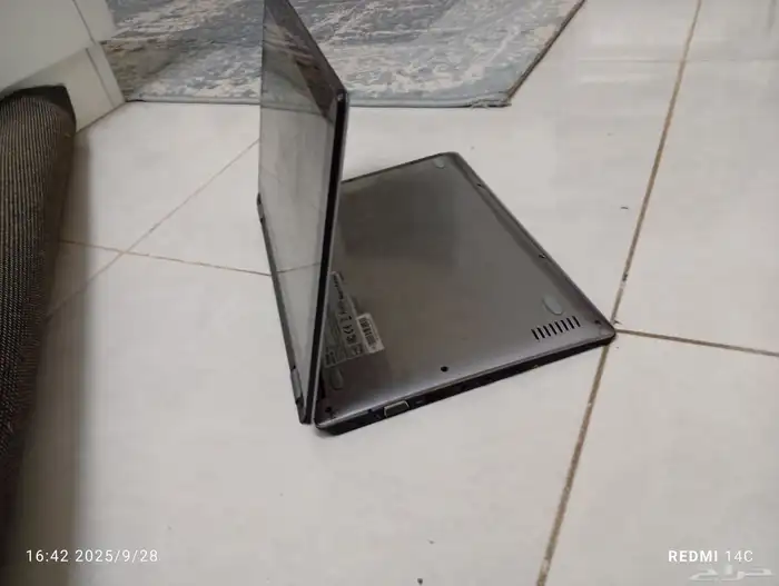 ايباد وتابلد لابتوب شبه جديد 2