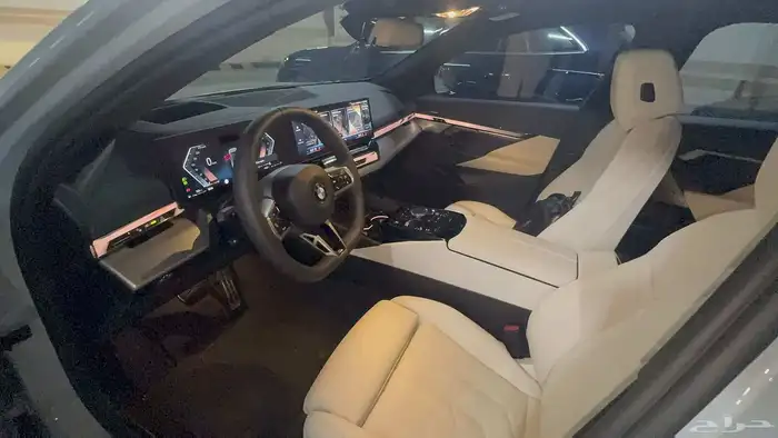BMW 520I M Kit 2025 استيراد كوريا - قيد الشحن 17