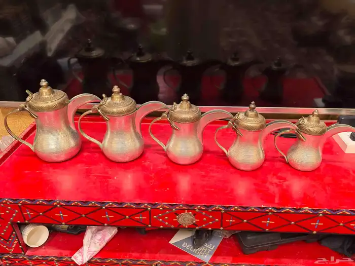 للبيع طقم دلال حب الرمان عددها 5 دلال متسلسلة 2