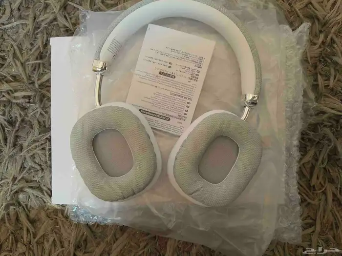 سماعات راس لا سلكيه 0