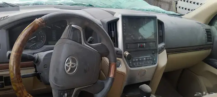 يوجد لدينا جميع انواع قطع غيار السيارات المستخدمه تشليح 9