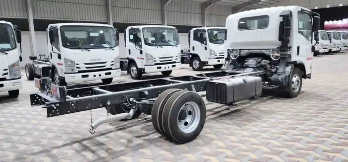 دينا 2025(3طن-4طن-5طن-6طن-9.5 طن-13طن)وارد سعودي-ياباني 4