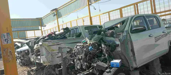 جموس وهيلكسات وهوندا اكرد ولكزاس 7