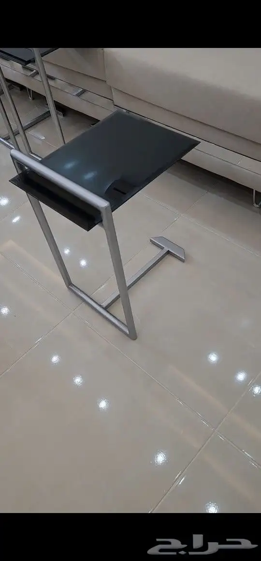 طاولات خدمة زجاج 1
