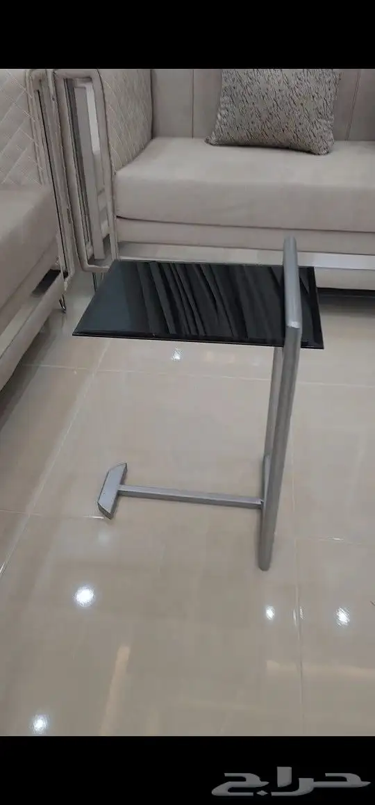 طاولات خدمة زجاج 2