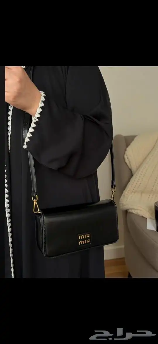 يتوفر جميع انوع الشنط الماركه توصيل جده ورياض 6