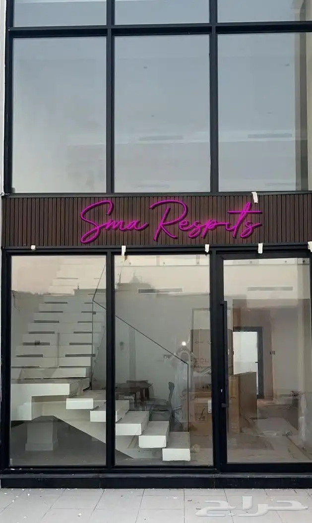 تصميم وتصنيع حروف بارزه مضيئه حسب اشتراطات البلدية 7