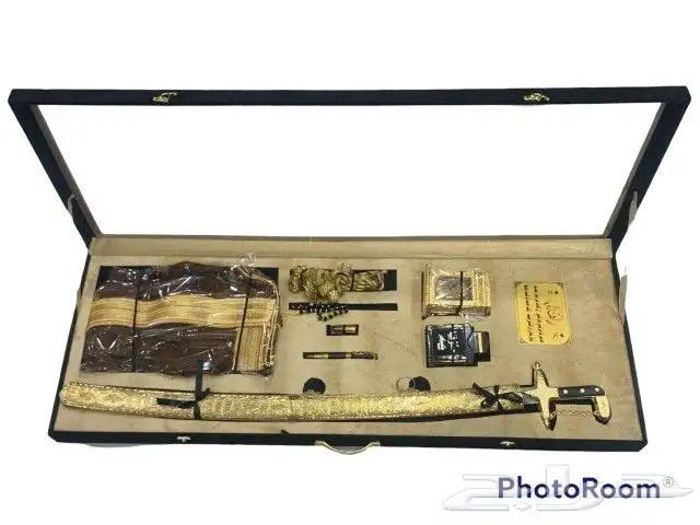 اطقم هدايا سيف وبشت 2