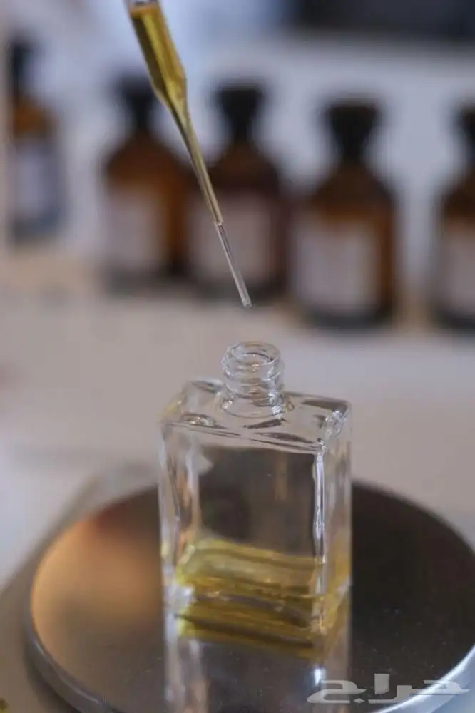 اختر عطرك وحنا نضبطك 5