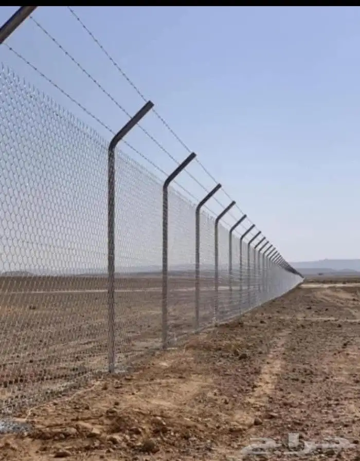 توريدوتركيب شبك مزارع وتركيب مضلات وتوريد نخيل واشنطني وزراع 0