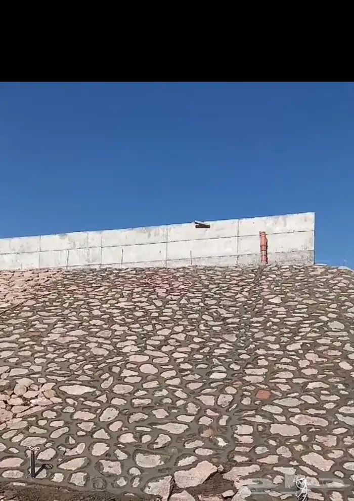 بناء حجر كبير وبوكلن 4