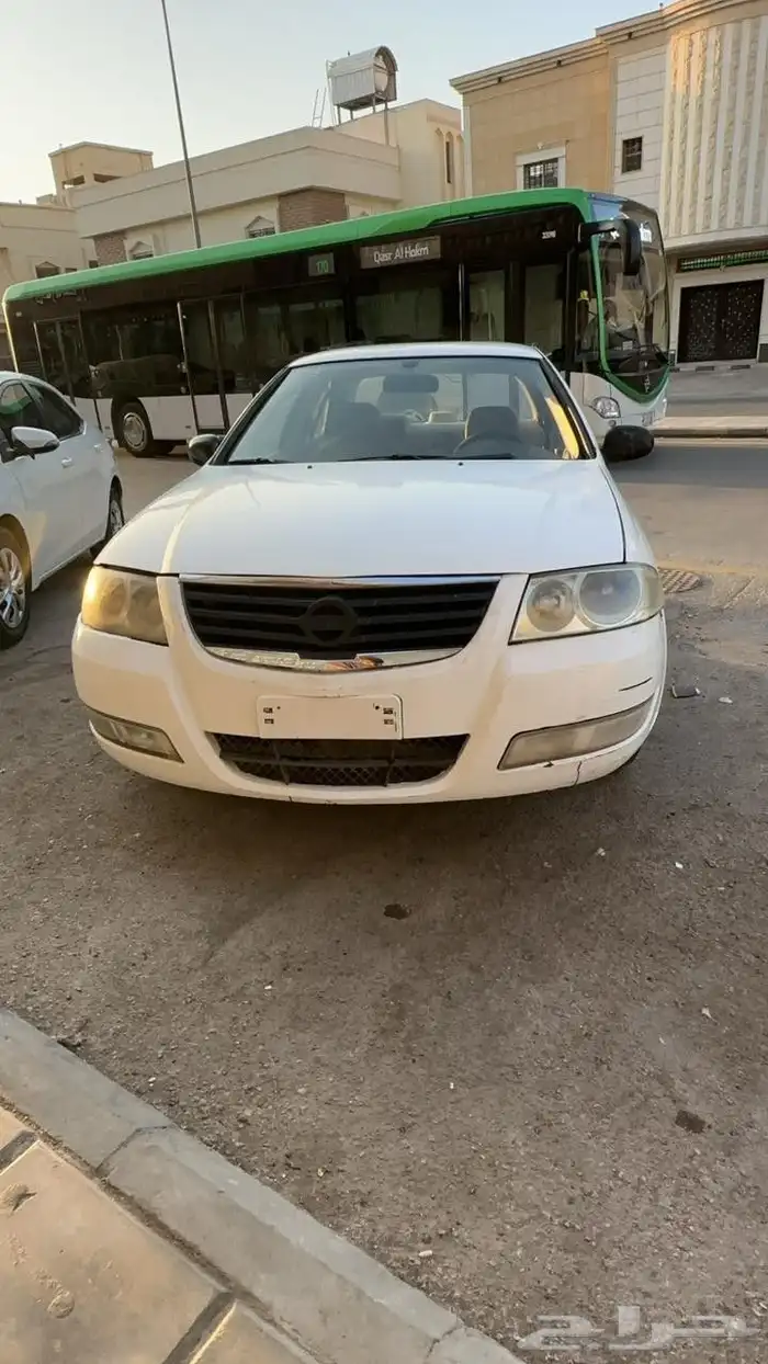 نيسان صني 2012 6