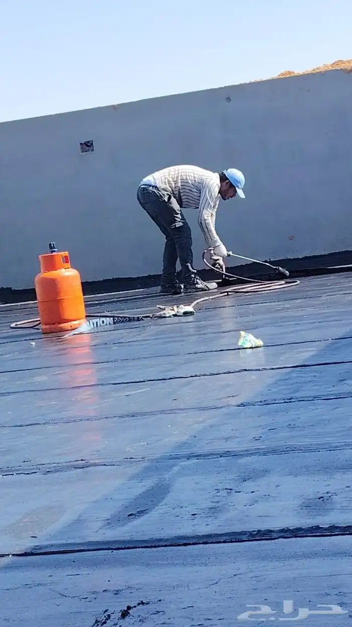 فني عوازل عزل حمامات عزل خزنات عزل اسقف عزل زنك 7
