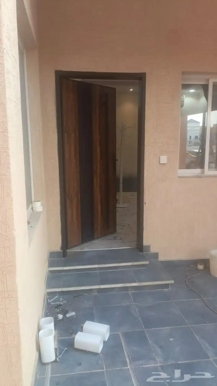 باب كلادينج باب حديد 8