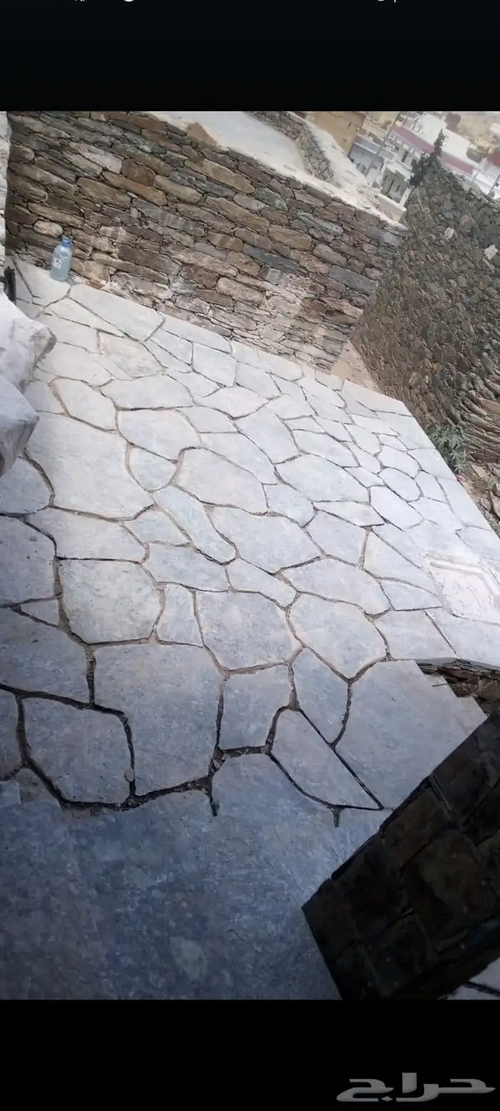 معلم تلبيس حجر طبيعي معلم حجر كبير رباريب مقاولات عامه جوال 0