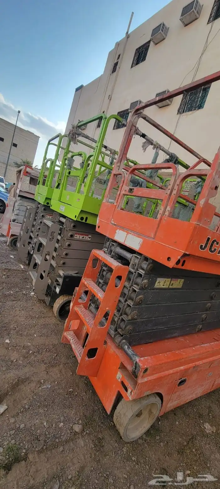 سيزرلفت8متر للايجار موديل حديث باسعار مناسبة اوراق تيوفي تأم 0