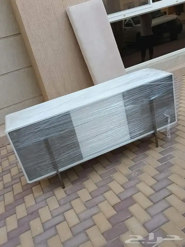 نقل عفش بالدمام والمنطقه الشرقيه مع الفك والتركيب 1