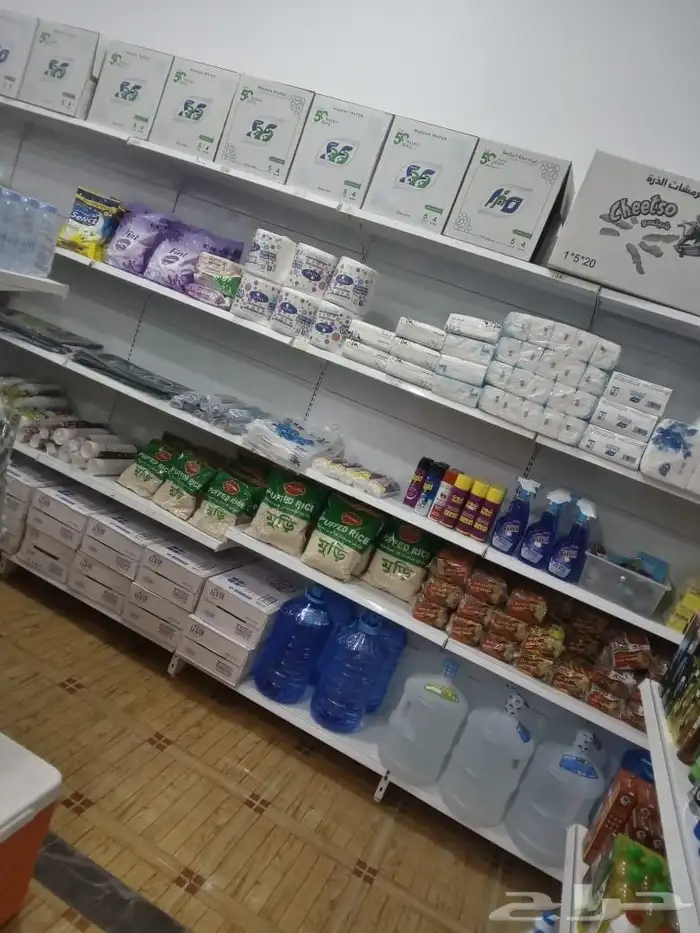 بقالة للبيع. 4