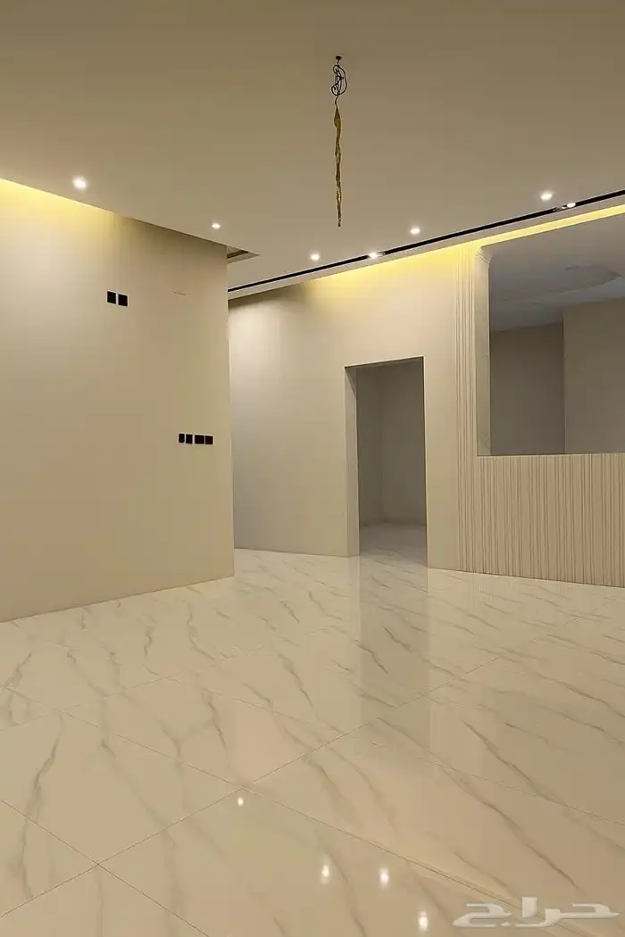 عماره و ارض للبيع مخطط ولي العهد 4 موقع مميز 2