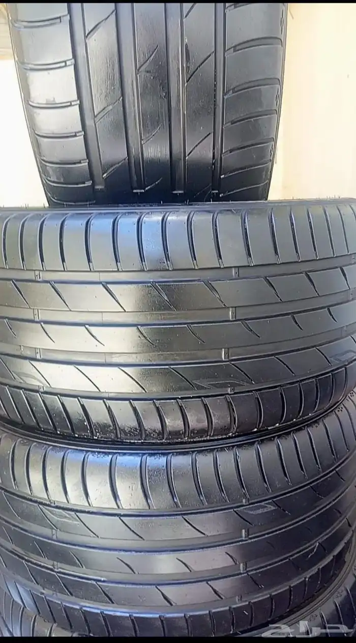 طقم كفرات شبه جديد 215 55 17موديل 24 2