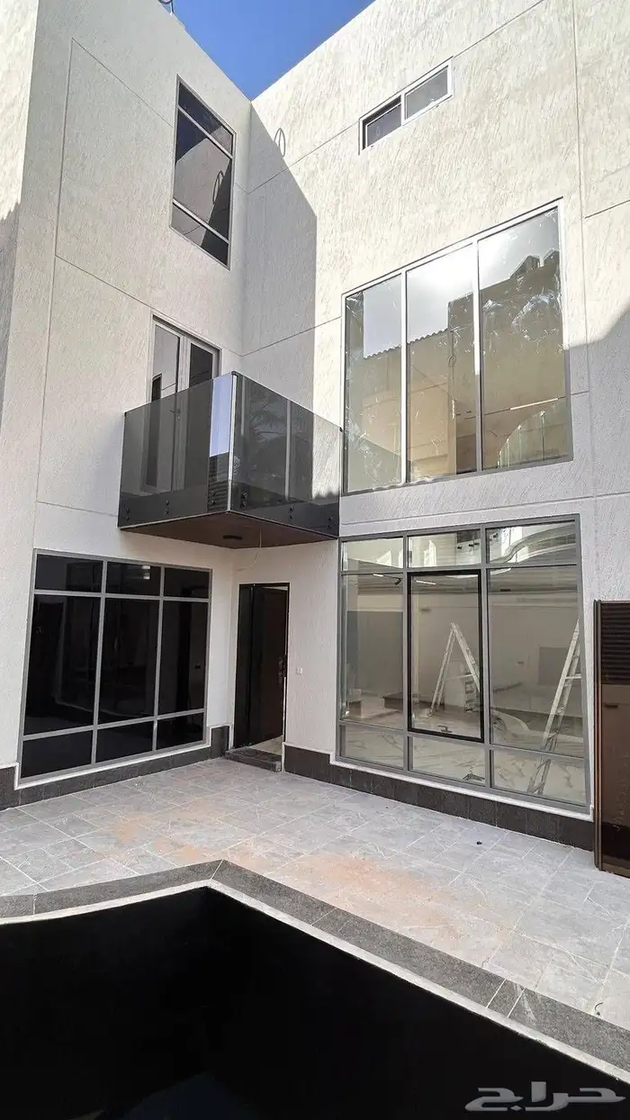 زجاج سيكوريت ودرابزين درج اسكاى 0