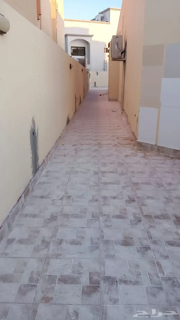 مقاول ترميم بناء ملاحق وصيانه عامه 23