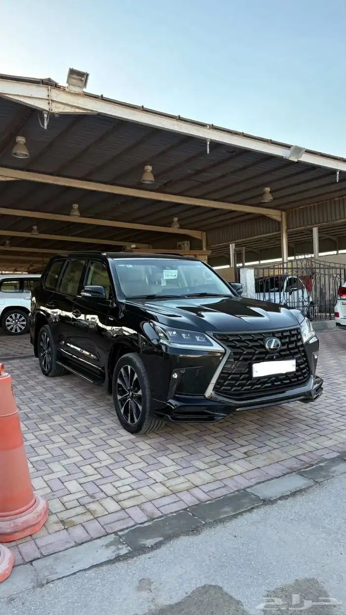 جيب لكزس 2020 1