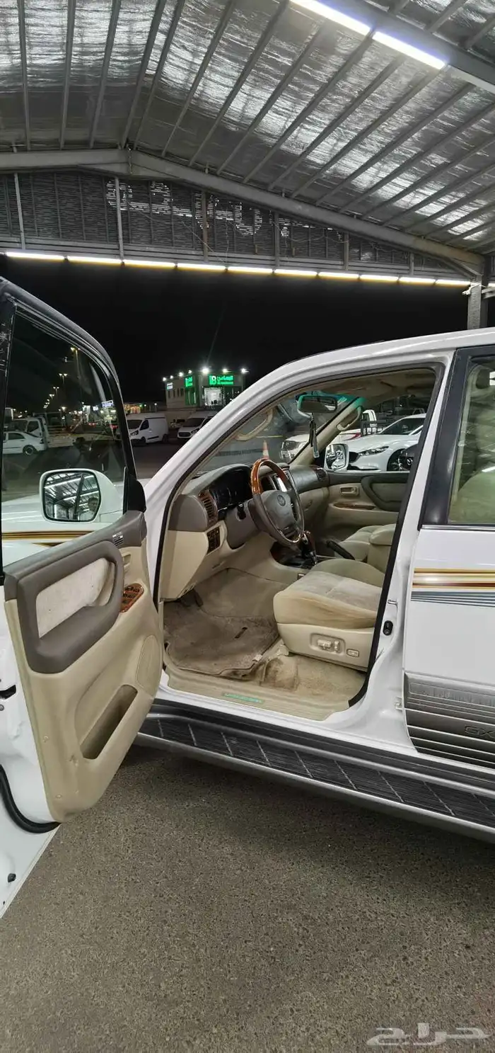 تايوتا جيب لاندكروزر الموديل 2007 قير تماتيك 11