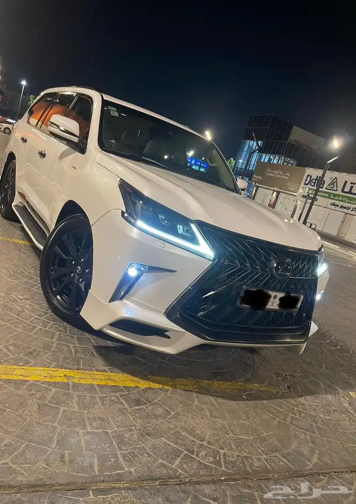 لكزس 2020 بلاك اديشن 2