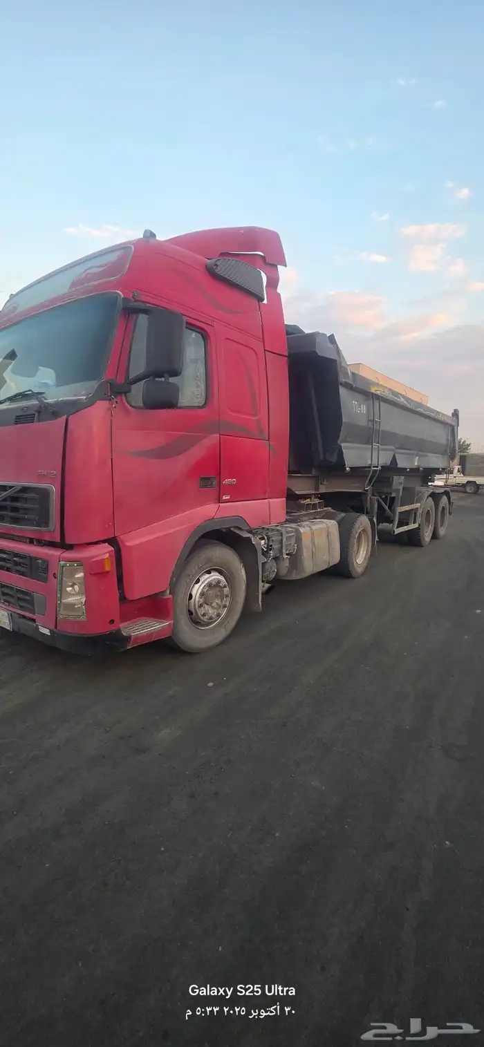 3سيارات فولفو للبيع 2006 جير عادي ماكينة 420 مره نظيفه 3