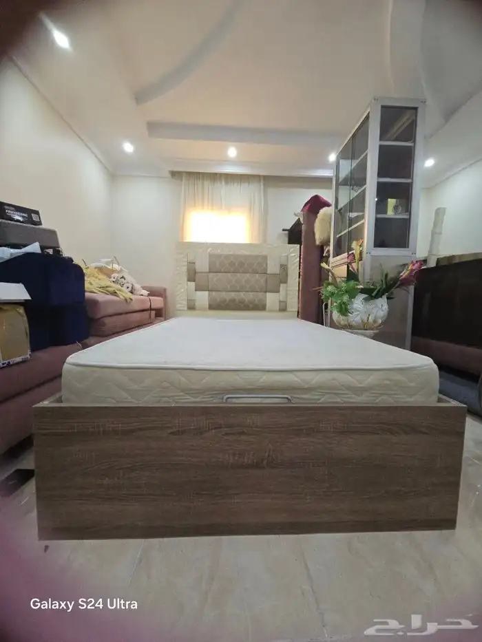 سرير للبيع 2