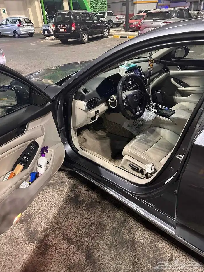 سيارة هوندا اكورد 2022 للتنازل 6