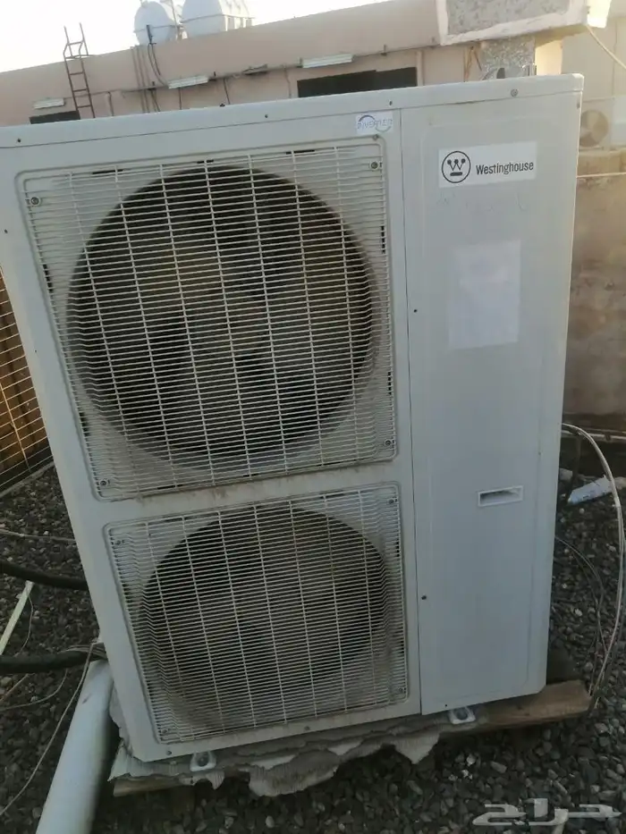 يوجد معدات وادوات مطعم للبيع. 1