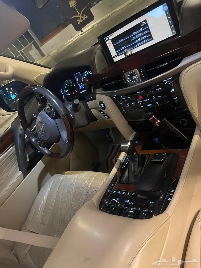 لكزس 2020 بلاك اديشن 13