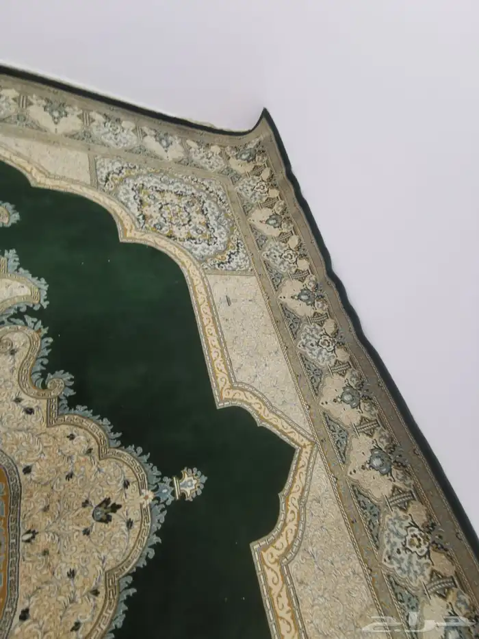 سجادة تركي اصلي للبيع 5 في4 على السوم للتواصل  عرعر 2