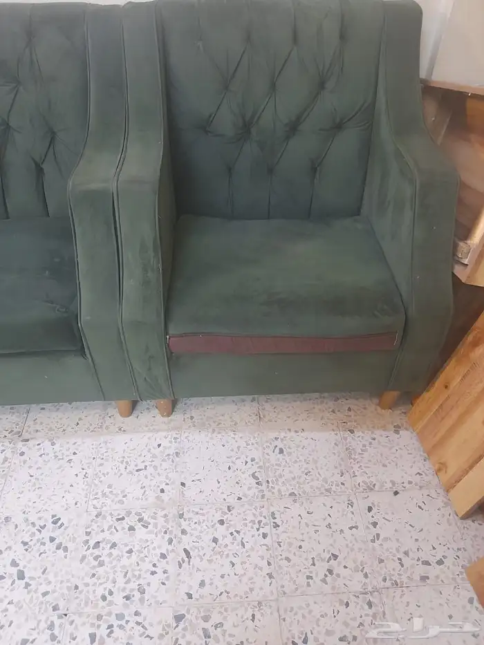 كنب للبيع حالته ممتازة 2