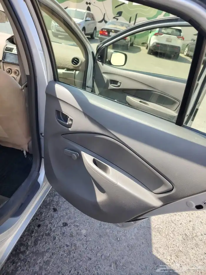 يارس 2013 قير عادي 11