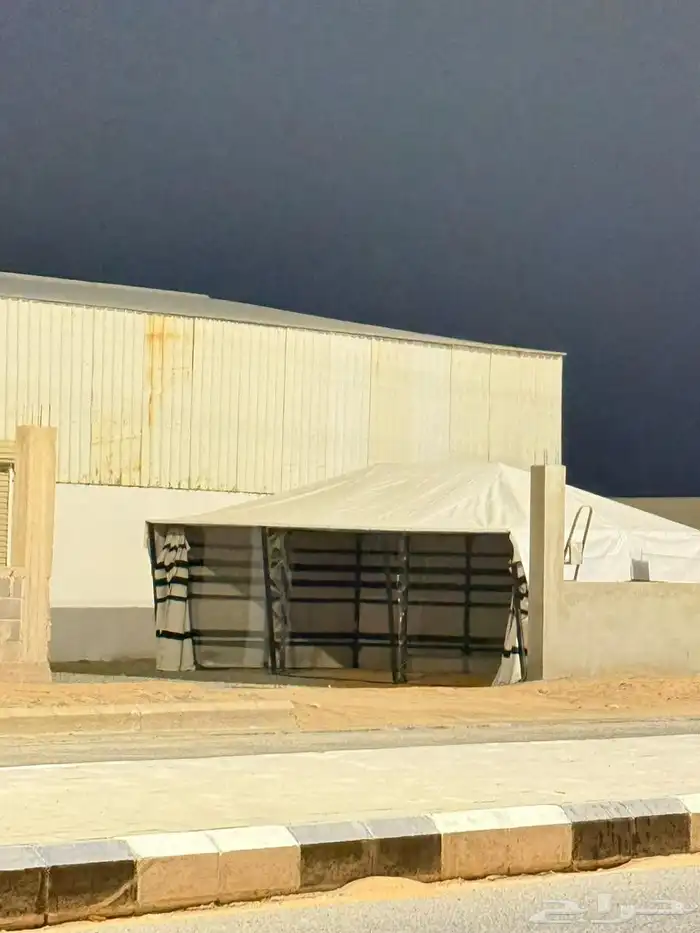 بيت الشعر الملكي المطور 2