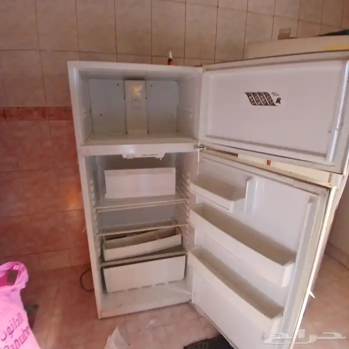 ثلاجه تبريد وتجميد 3