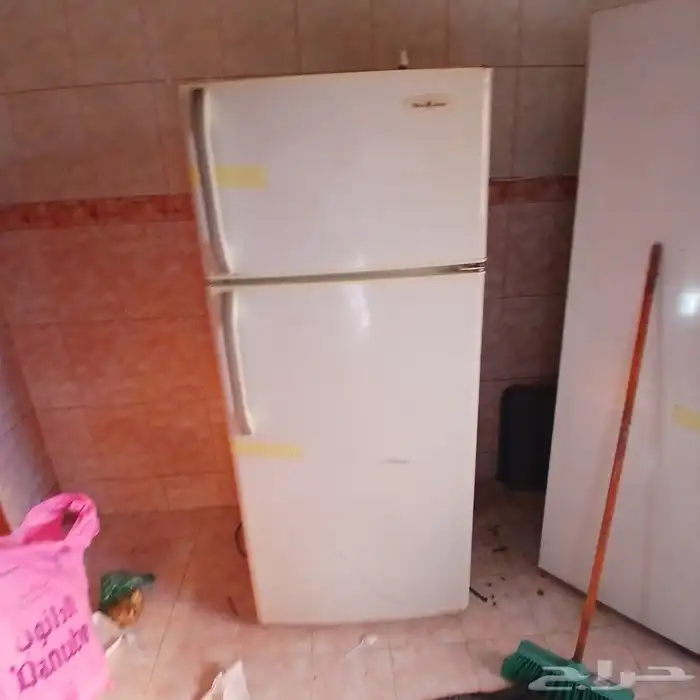 ثلاجه تبريد وتجميد 2